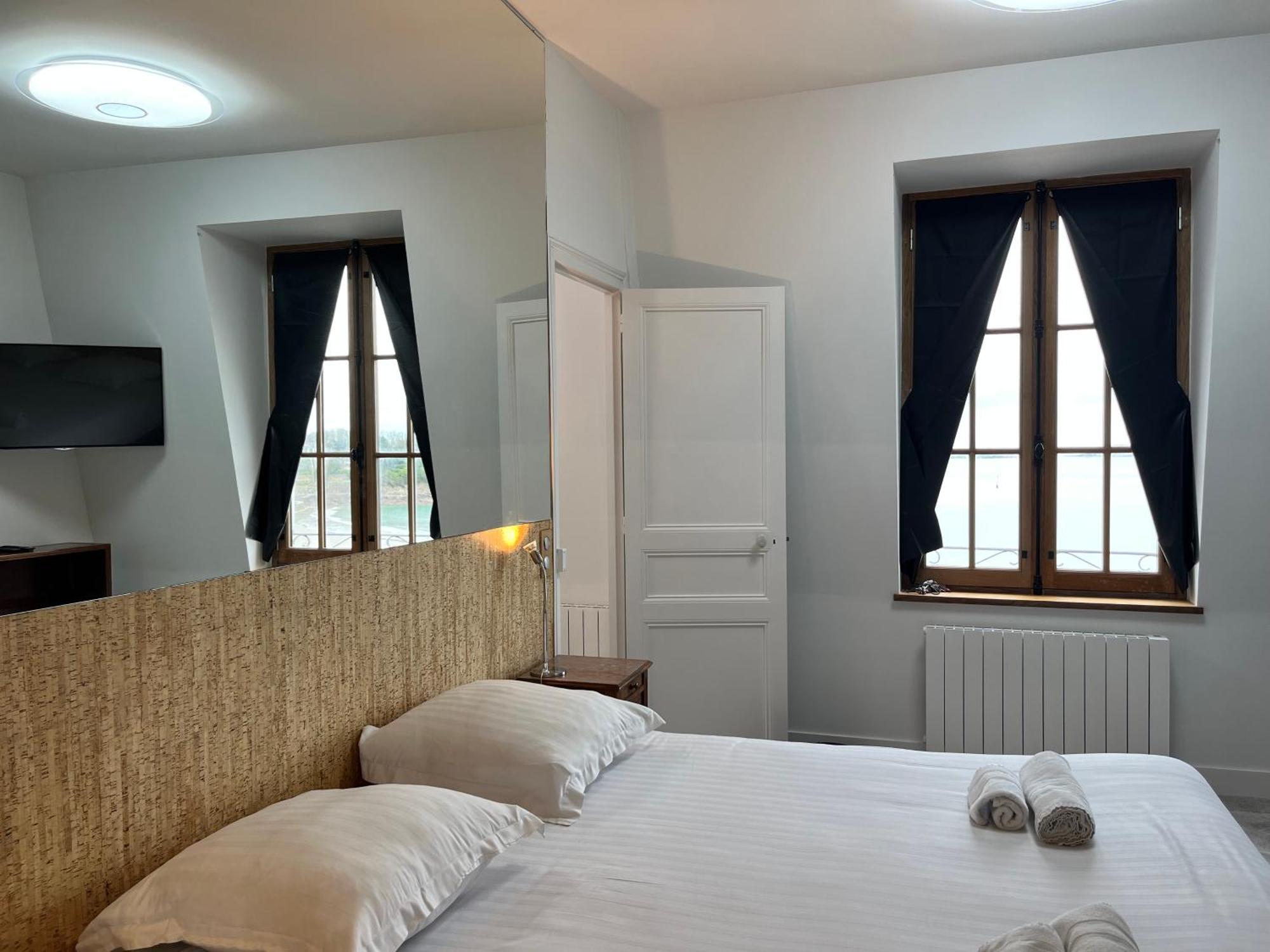 Le Royal XIX Vue Mer 212 Dinard Esterno foto